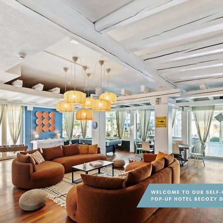 Becozy Du Lac Self-Check In Hotel Riviera Edition เวเดนส์วิล ภายนอก รูปภาพ